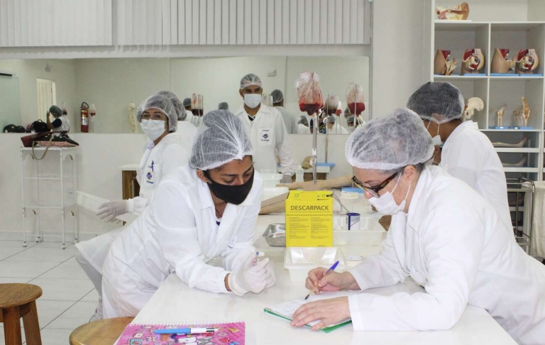 Enfermagem - Turma 149 - Preparo e Administração de Medicamentos