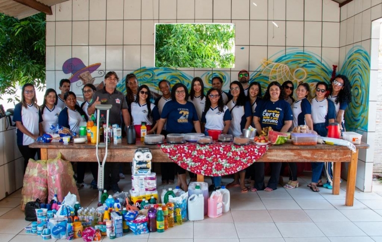 Ação social "Casa da Mãe Joana" em Cuiabá - Turma 396 do curso Técnico em Enfermagem (02/12/2023) 