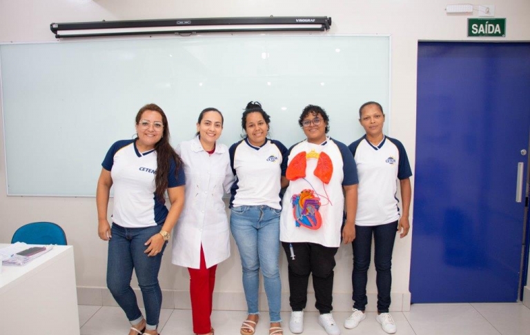 Técnico em Enfermagem turma 158 professora Bruna (30/10/2024)