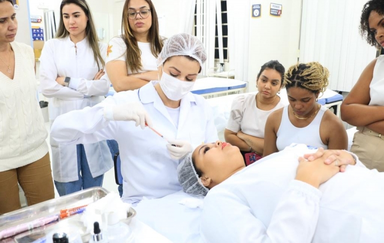 Capacitação em Microagulhamento Corporal e Facial + Hidrogloss (26/04/2025)