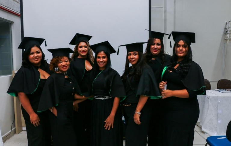 Colação de Grau turma de Cabeleireiro Profissional 