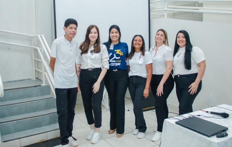 Nossos alunos do curso Técnico em Enfermagem realizaram a apresentação do ECC (Estudo de Caso Clínico)