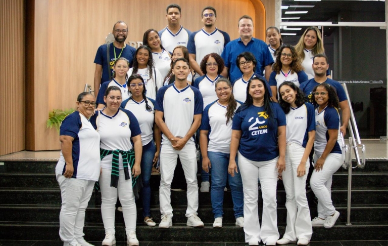 Visita na Câmara Setorial Temática da Enfermagem na Assembleia Legislativa.