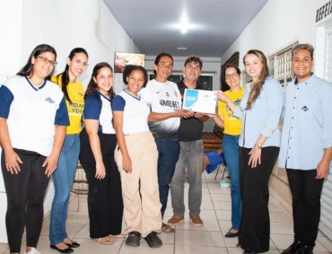 Alunos de Enfermagem do CETEM demonstram amor ao próximo e doam produtos para Casa Mãe Joana em Cuiabá