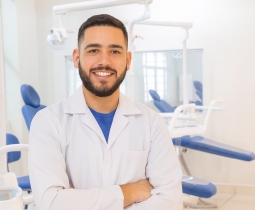 Técnico em Prótese Dentária